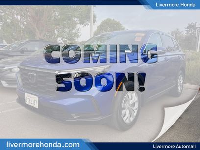 Used 2025 Honda CR-V LX