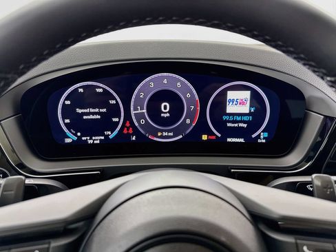 New 2026 Porsche Cayenne Coupe AWD/4WD image 16