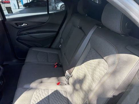 Used 2020 Chevrolet Equinox LT image 8