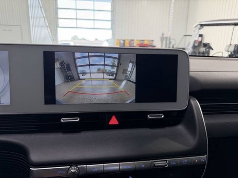 Used 2022 Hyundai Ioniq 5 SE AWD/4WD image 14