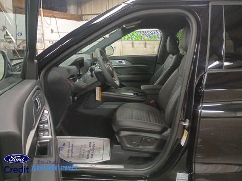 New 2026 Ford Explorer ST-Line w/ ST-Line Street Pack AWD/4WD image 7