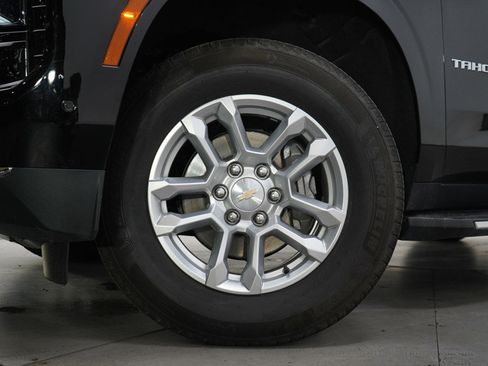 Used 2025 Chevrolet Tahoe LT AWD/4WD image 31