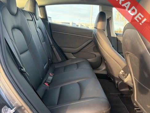 Used 2023 Tesla Model 3 Performance image 7