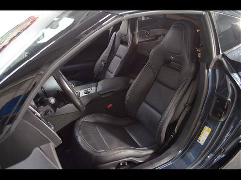 Used 2019 Chevrolet Corvette Z06 RWD image 11
