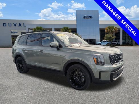 Used 2024 Kia Telluride SX Prestige X-Line image 2
