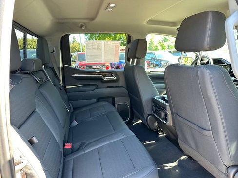 Used 2024 GMC Sierra 1500 Elevation w/ Preferred Package AWD/4WD image 43