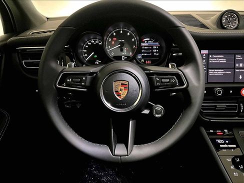 New 2026 Porsche Macan S image 15