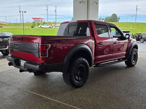 Used 2018 Ford F150 Raptor w/ Equipment Group 802A Luxury AWD/4WD image 4