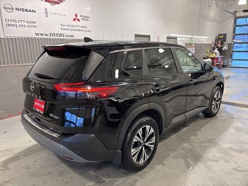 Certified 2023 Nissan Rogue SV image 3