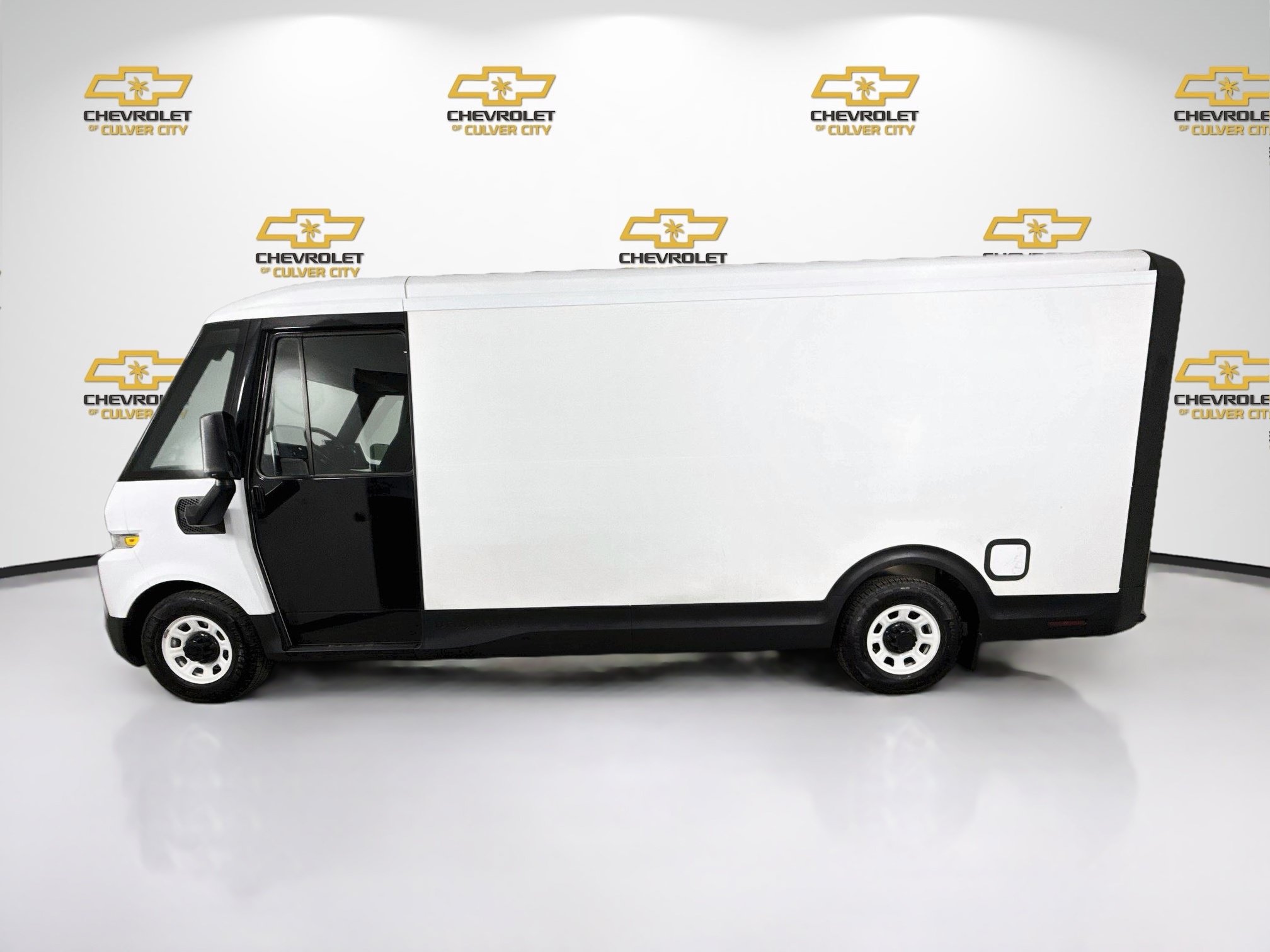 Used 2024 Chevrolet Brightdrop 600 w/ Commercial Equipment Package AWD/4WD image 5