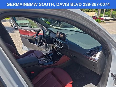 Used 2024 BMW X4 M40i AWD/4WD image 18