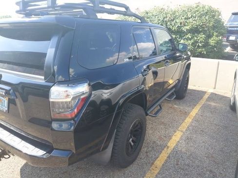 Used 2019 Toyota 4Runner SR5 Premium AWD/4WD image 2