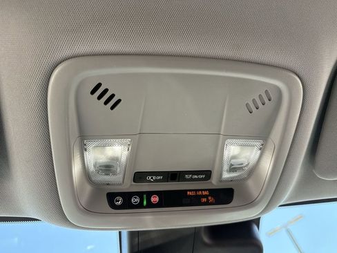Used 2023 Chevrolet Malibu LT FWD image 20