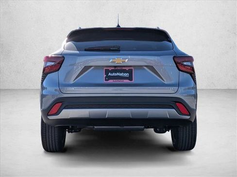 New 2026 Chevrolet Trax LT w/ Sunroof Package image 6