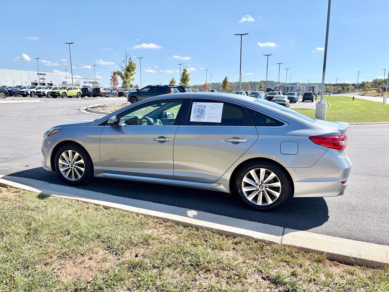 Used 2017 Hyundai Sonata Sport w/ Value Edition Package 02 FWD image 5