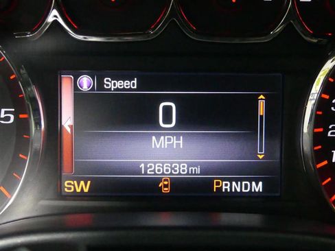 Used 2015 GMC Sierra 1500 SLE w/ SLE Value Package image 31