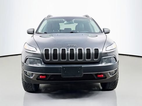 Used 2016 Jeep Cherokee Trailhawk w/ Cold Weather Group image 2