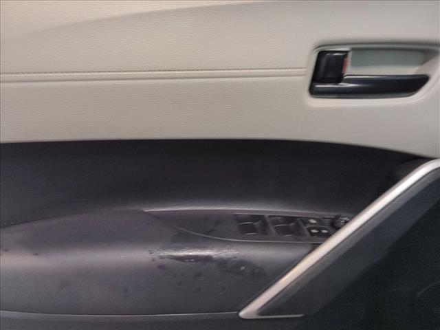 Used 2024 Toyota Corolla Cross L FWD image 12