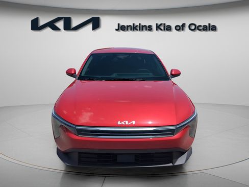 New 2025 Kia K4 LXS image 8