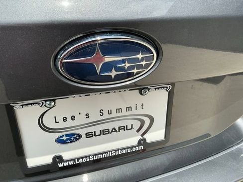 Certified 2025 Subaru Outback Premium AWD/4WD image 4