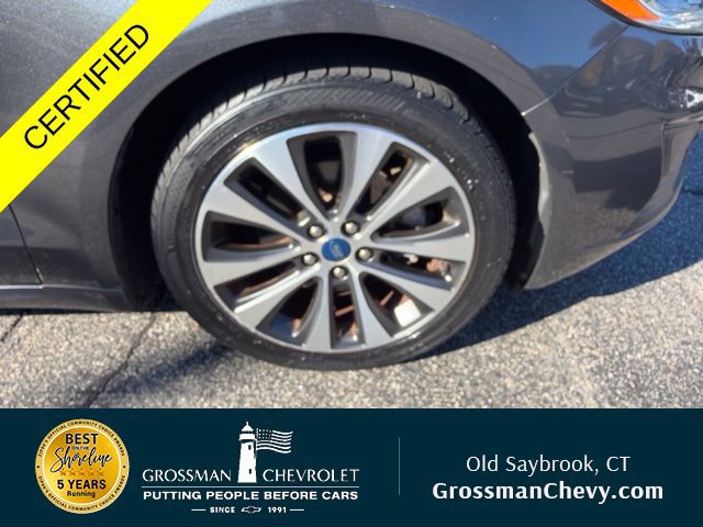 Used 2019 Ford Fusion SE AWD/4WD image 26