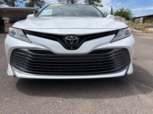 Used 2020 Toyota Camry XLE w/ Driver Assist Package FWD image 27