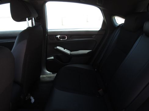 Used 2022 Honda Civic Sport image 12