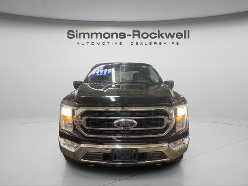 Used 2022 Ford F150 XLT w/ XTR Package image 2