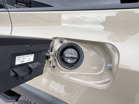 Used 2025 Lexus GX 550 image 26