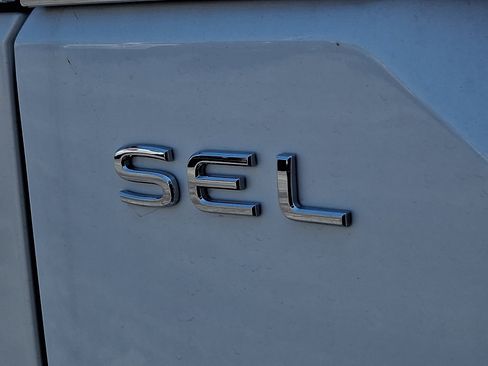 Used 2026 Volkswagen Atlas SEL Premium R-Line AWD/4WD image 32