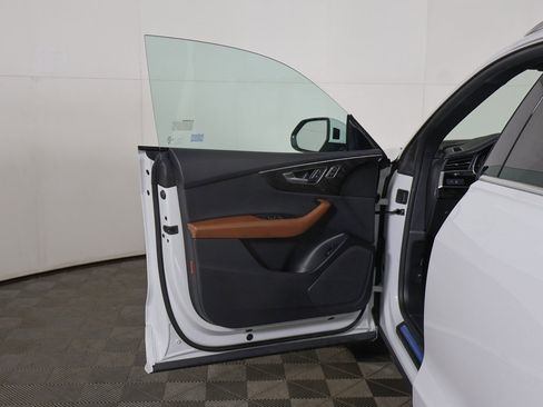 Used 2023 Audi Q8 Premium w/ Convenience Package image 21