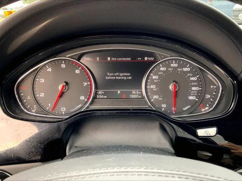 Used 2015 Audi A8 L 4.0T w/ Premium Package image 22