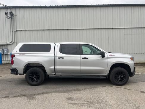 Used 2020 Chevrolet Silverado 1500 Custom Trail Boss w/ Custom Convenience Package AWD/4WD image 4