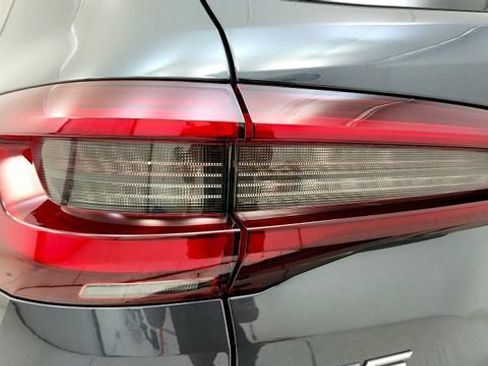 Used 2022 BMW X5 sDrive40i w/ M Sport Package RWD image 27