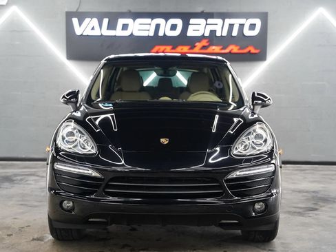 Used 2014 Porsche Cayenne AWD/4WD image 5
