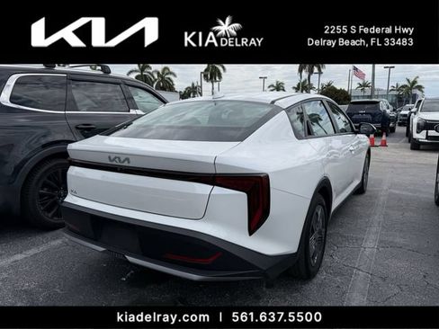 Certified 2025 Kia K4 FWD image 7