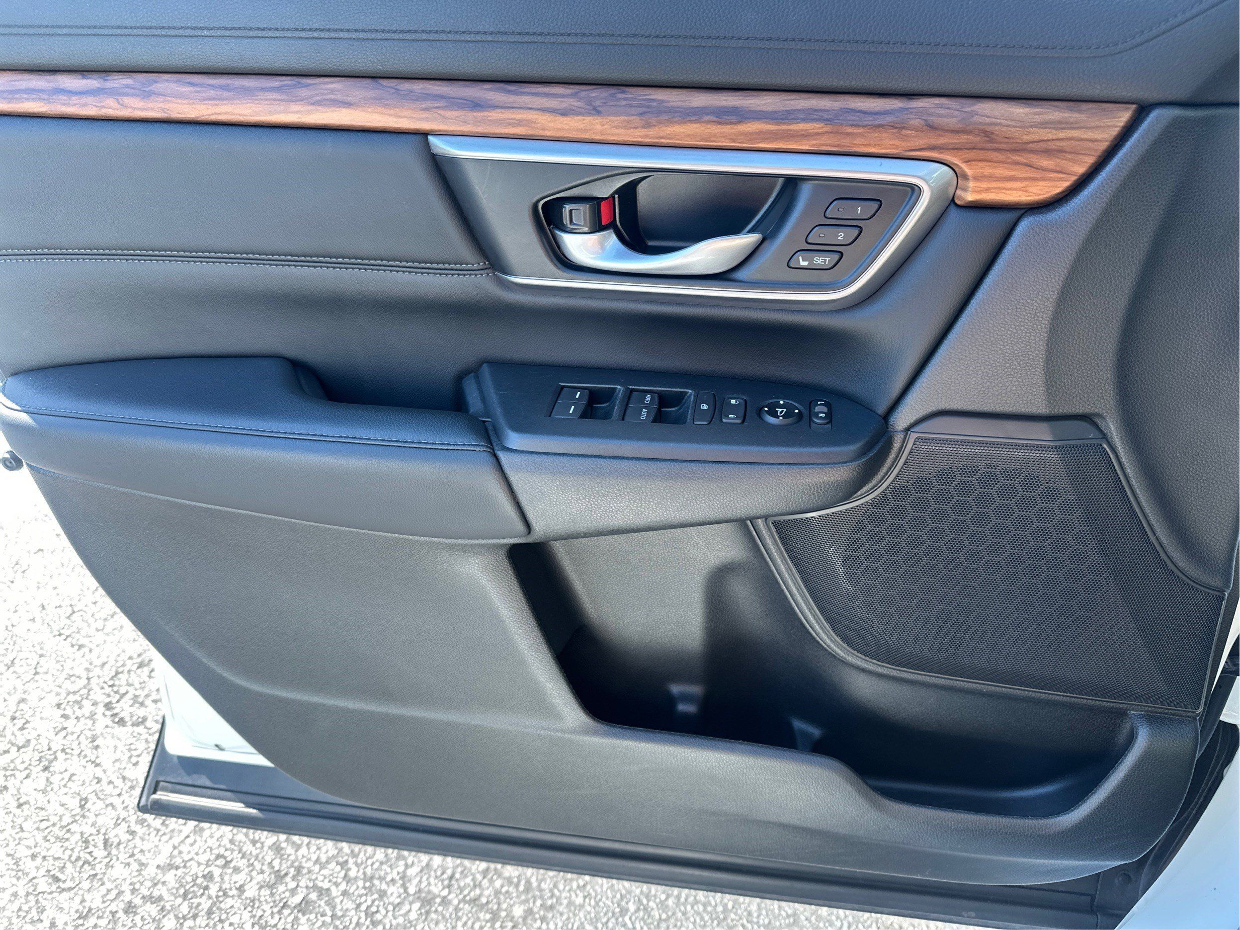 Used 2021 Honda CR-V EX-L image 20