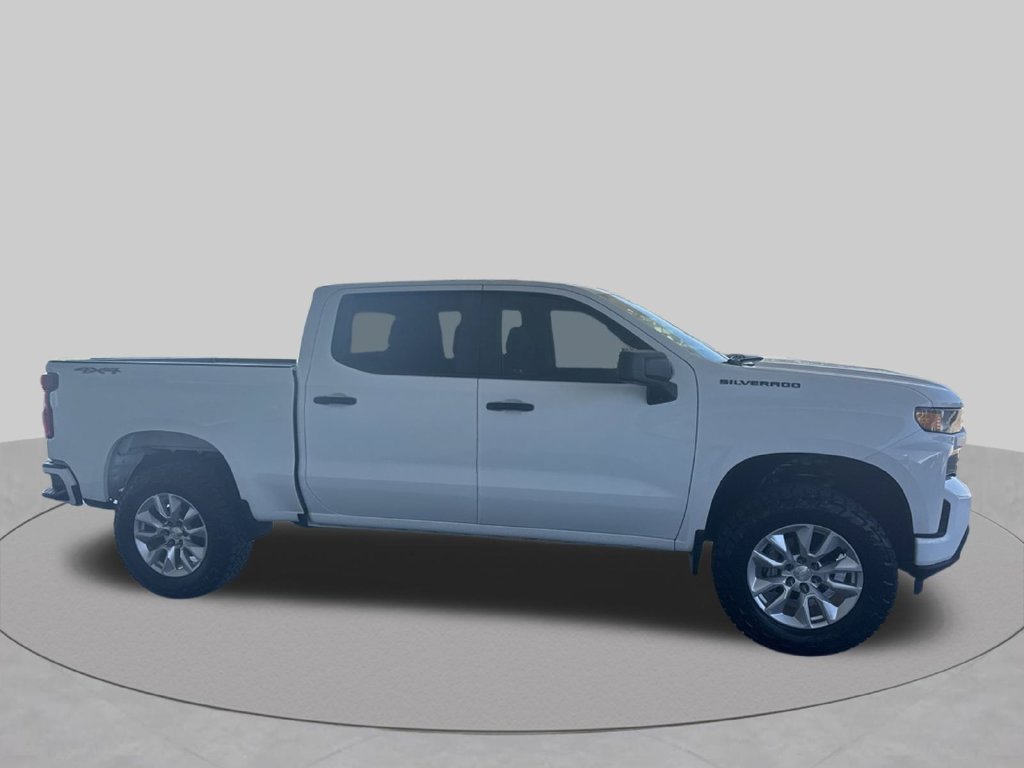 Used 2020 Chevrolet Silverado 1500 Custom w/ Custom Value Package AWD/4WD image 15