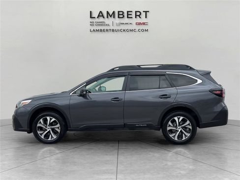 Used 2022 Subaru Outback Limited image 2