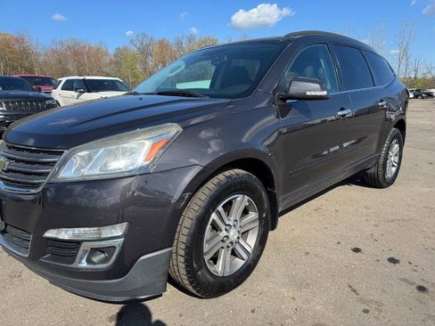 Used 2016 Chevrolet Traverse LT AWD/4WD image 9