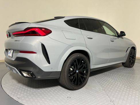 New 2026 BMW X6 xDrive40i w/ Climate Comfort Package image 9