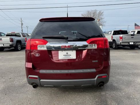 Used 2011 GMC Terrain SLE image 4