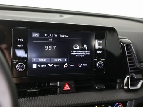 New 2025 Kia Sportage LX image 17