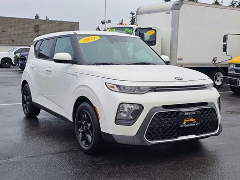 Used 2021 Kia Soul S image 7
