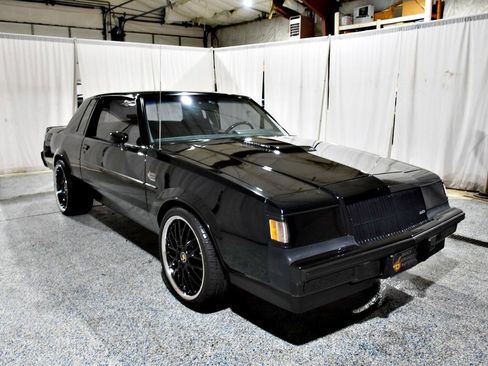 Used 1987 Buick Regal Coupe RWD image 3