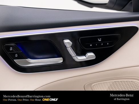 New 2026 Mercedes-Benz C 300 4MATIC Sedan image 17