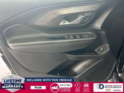 Used 2022 GMC Terrain SLE w/ Driver Convenience Package AWD/4WD image 13