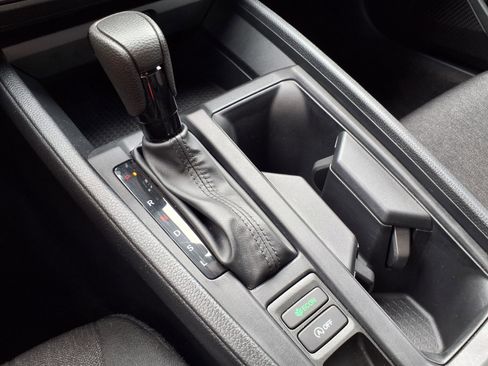 Certified 2025 Honda Accord LX image 11