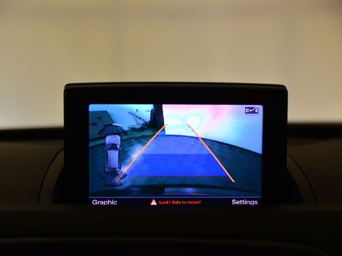 Used 2015 Audi Q3 2.0T Prestige image 29