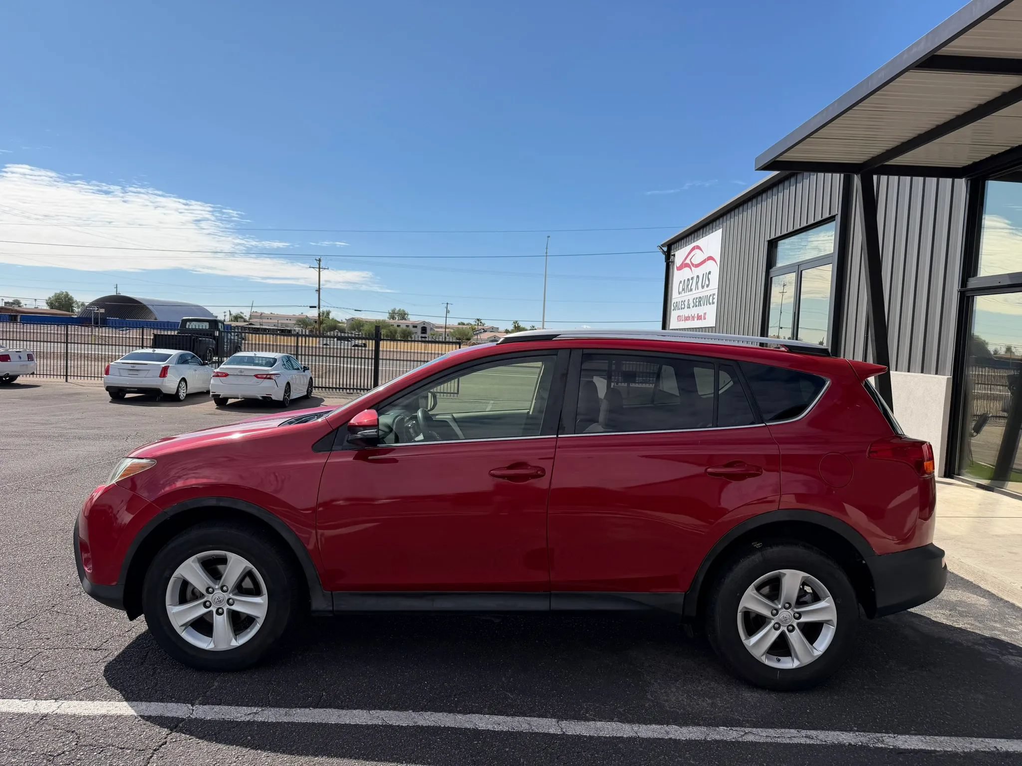 Used 2013 Toyota RAV4 XLE AWD/4WD image 4